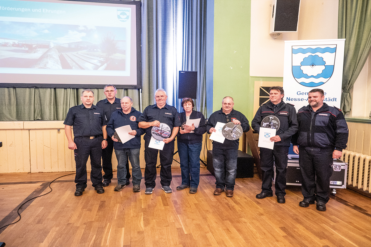 Burgen-Blick - Jahreshauptversammlung der Freiwilligen Feuerwehr Neudietendorf