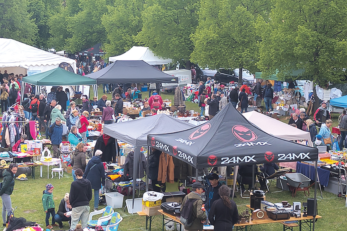 Burgen Blick - 4. Neudietendorfer Flohmarkt