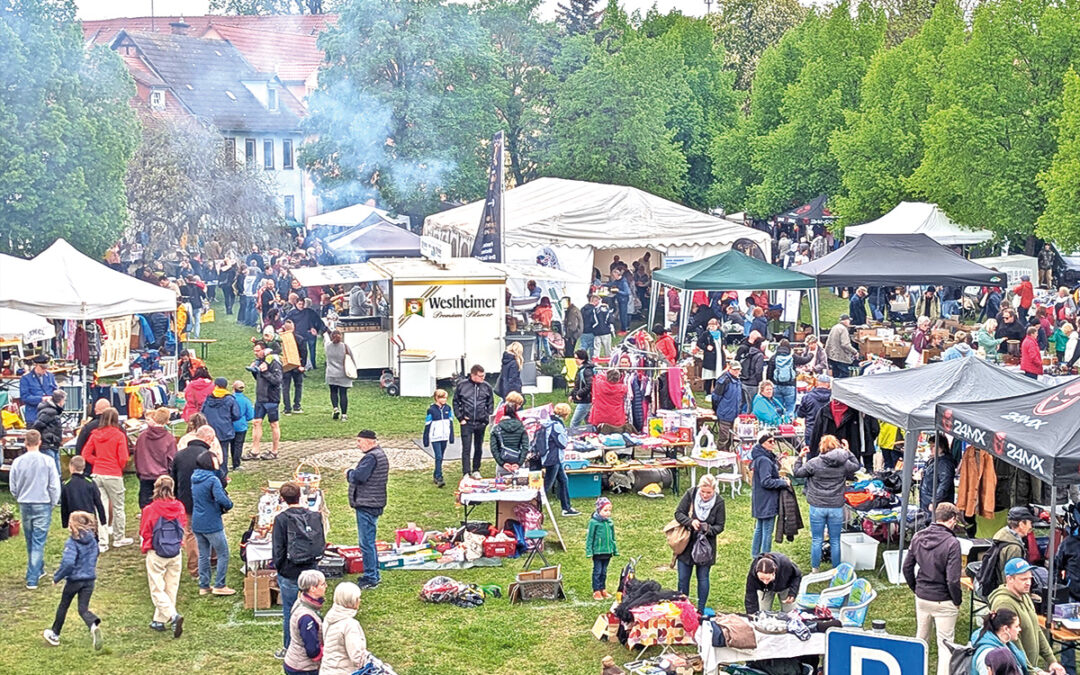 4. Dorfflohmarkt – Paradies für Schatzsucher