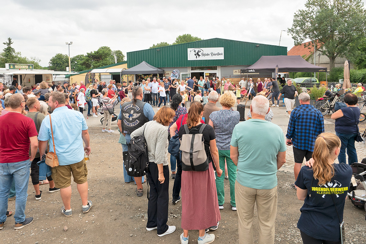 Burgen Blick - Hoffest und Sommertanz Kleinrettbach